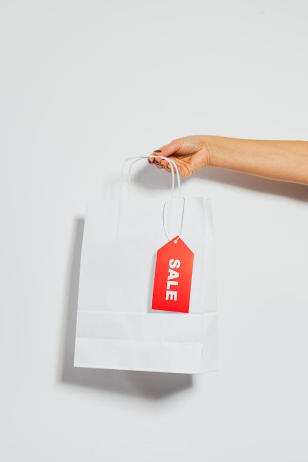Étiquette solde décryptée : stratégies clés pour réussir en commerce